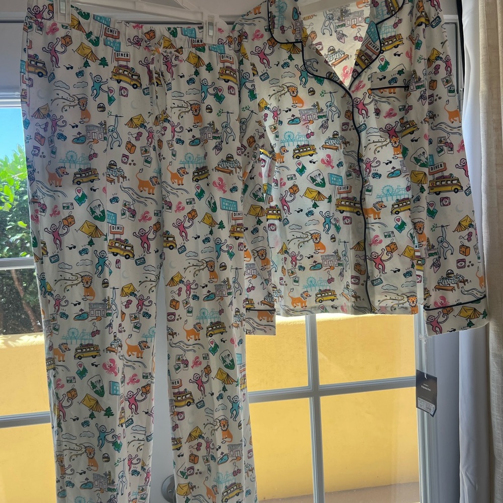 NWT Roller Rabbit x Target Roadtrip Long Sleeve PJ Set size M